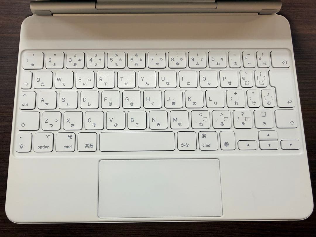 美品 Apple 11インチ MagicKeyboard A2261