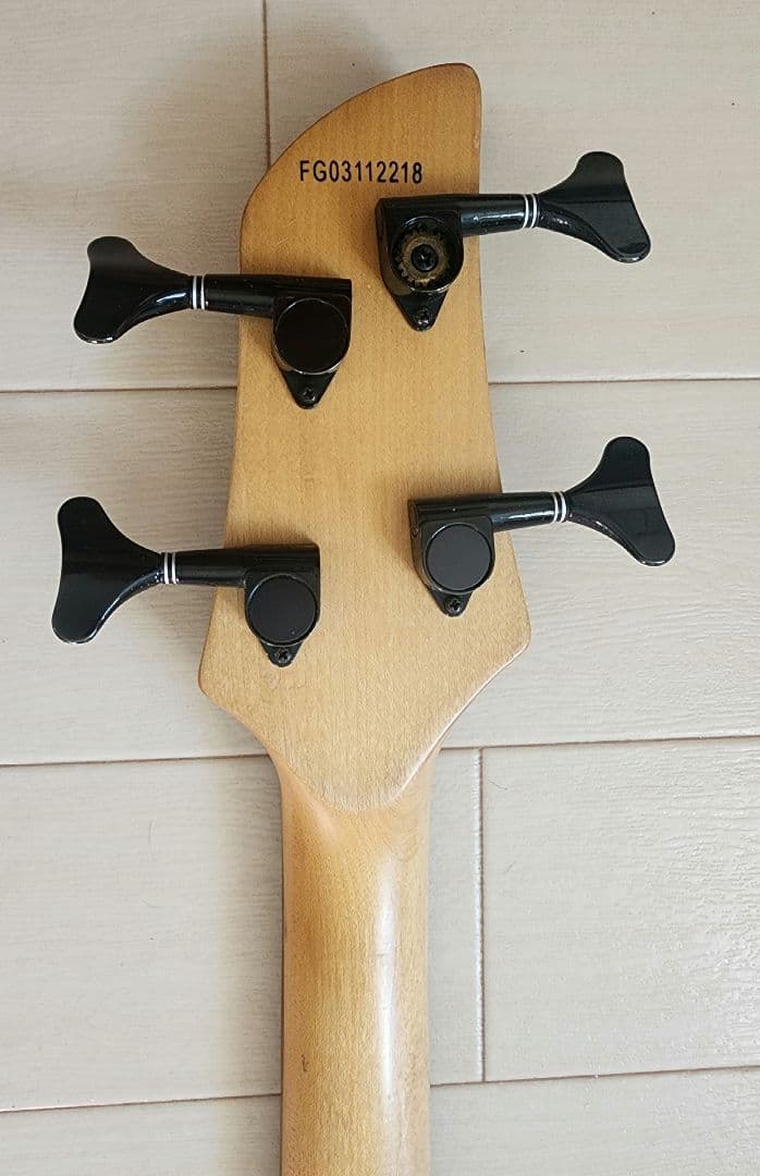 Fernandes フェルナンデス　エレキベース　FRB-40