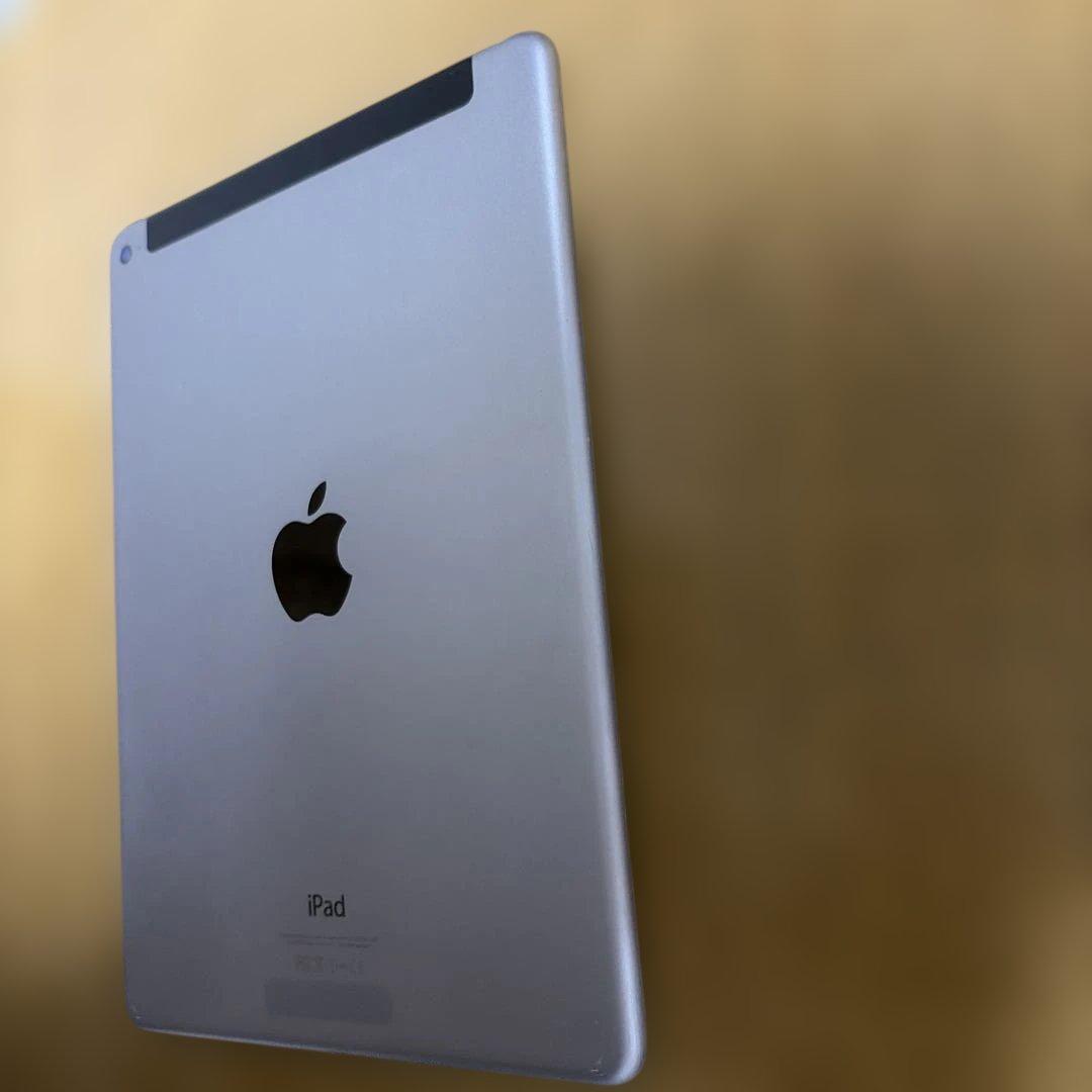 Apple iPad Air2 Wi-Fi + Cellular SIMフリー版