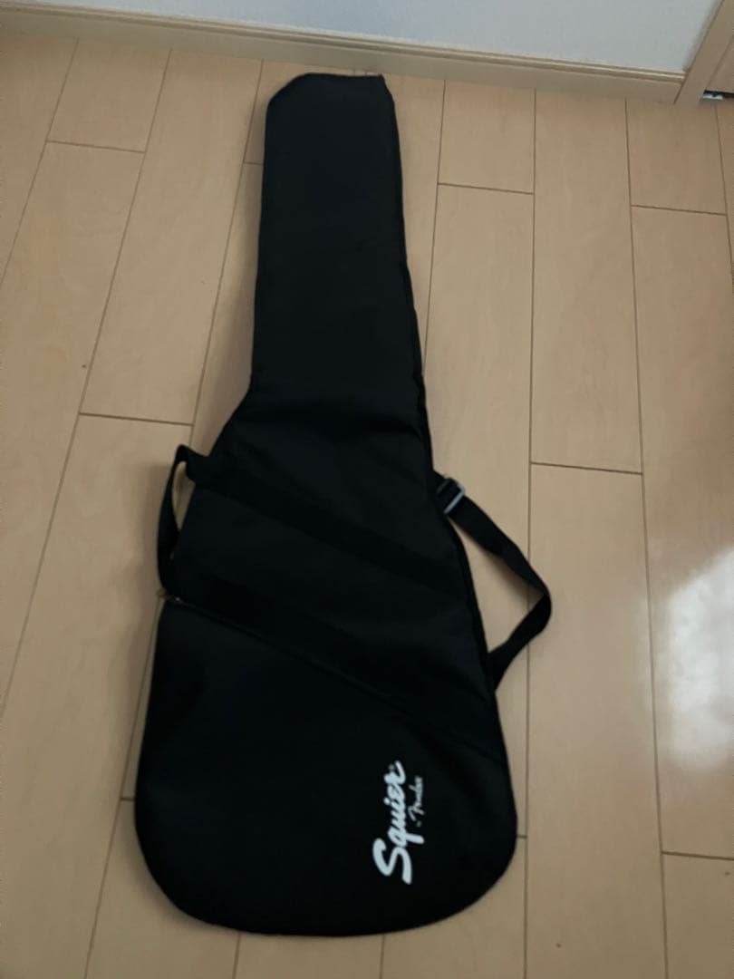 ベース Squier Affinity JAZZ BASS