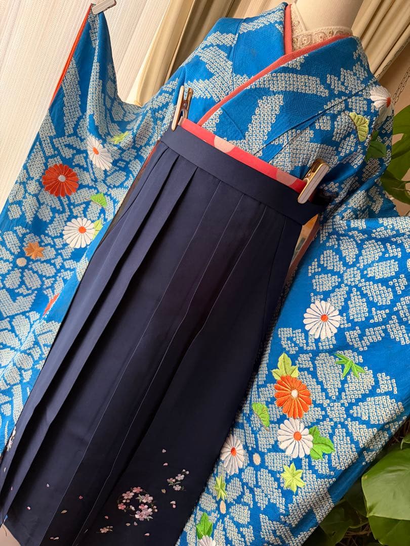 みのっち 振袖4点セット ブルー系総絞り 金駒刺繍