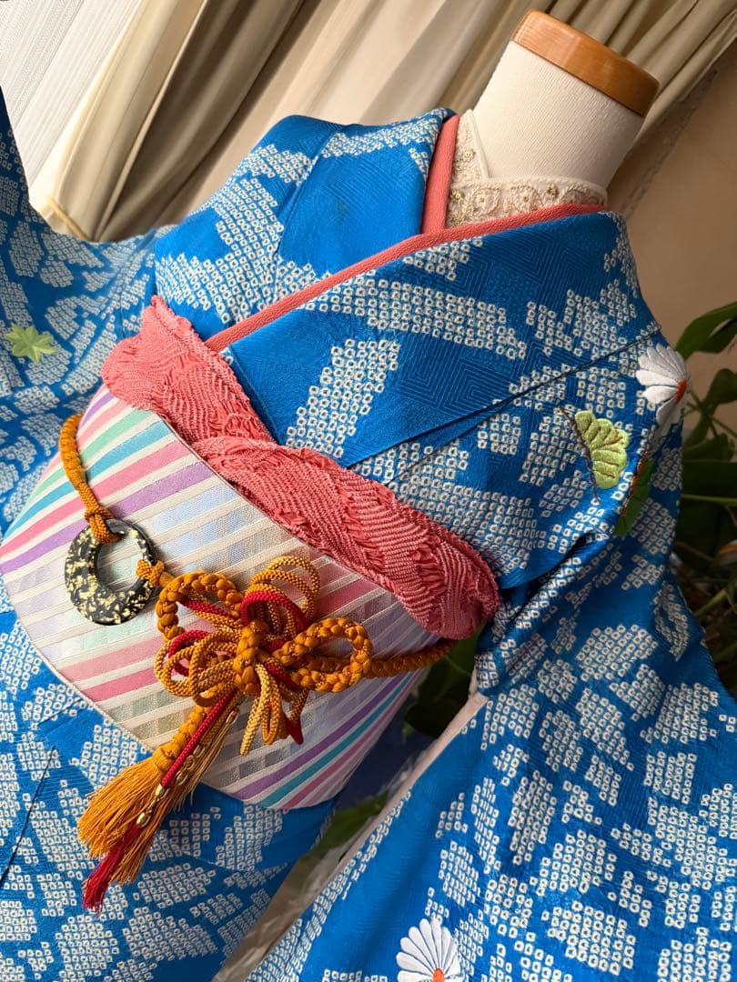 みのっち 振袖4点セット ブルー系総絞り 金駒刺繍