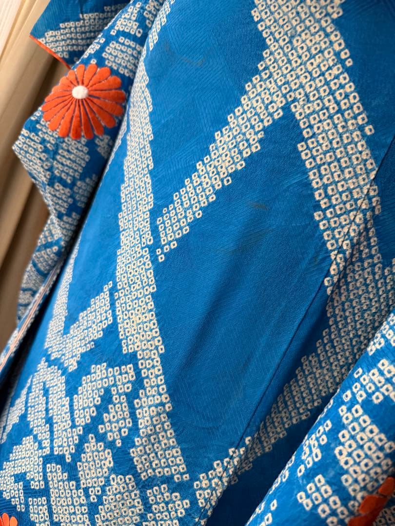 みのっち 振袖4点セット ブルー系総絞り 金駒刺繍
