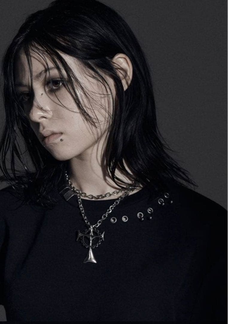 Rosen kreuz ネックレス
