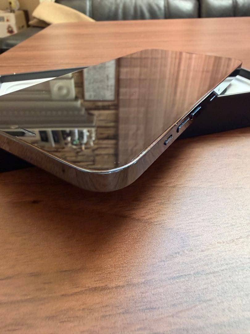 iPhone 12 Pro Max ブルー　美品