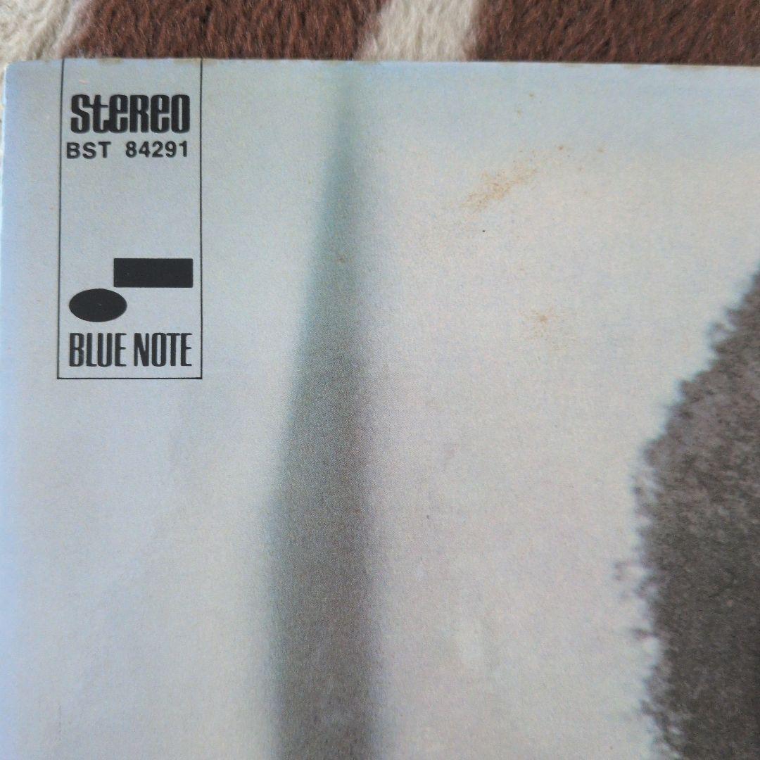 BOBBY HUTCHERSON「Total Eclipse」