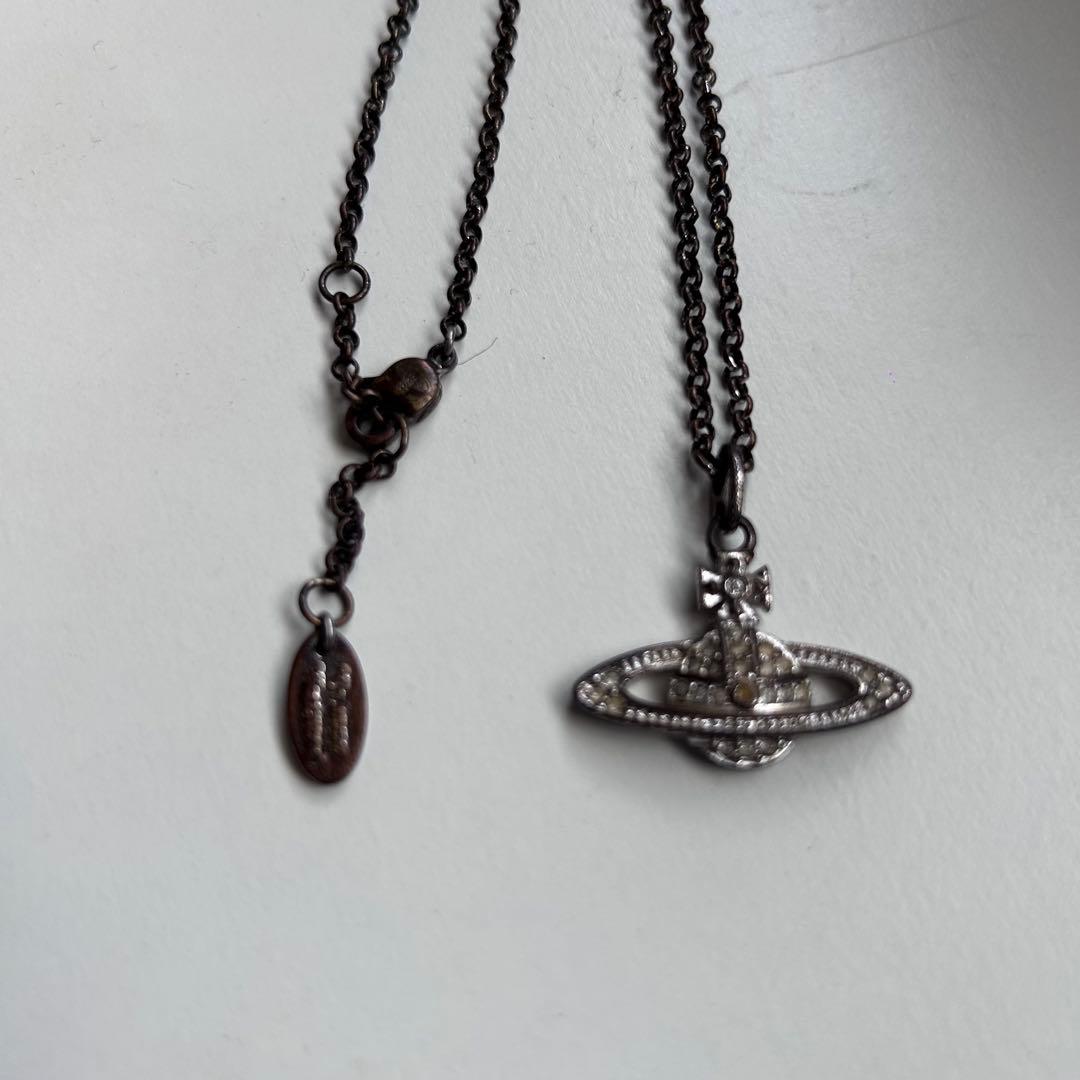 vivienne westwoodシルバーネックレス