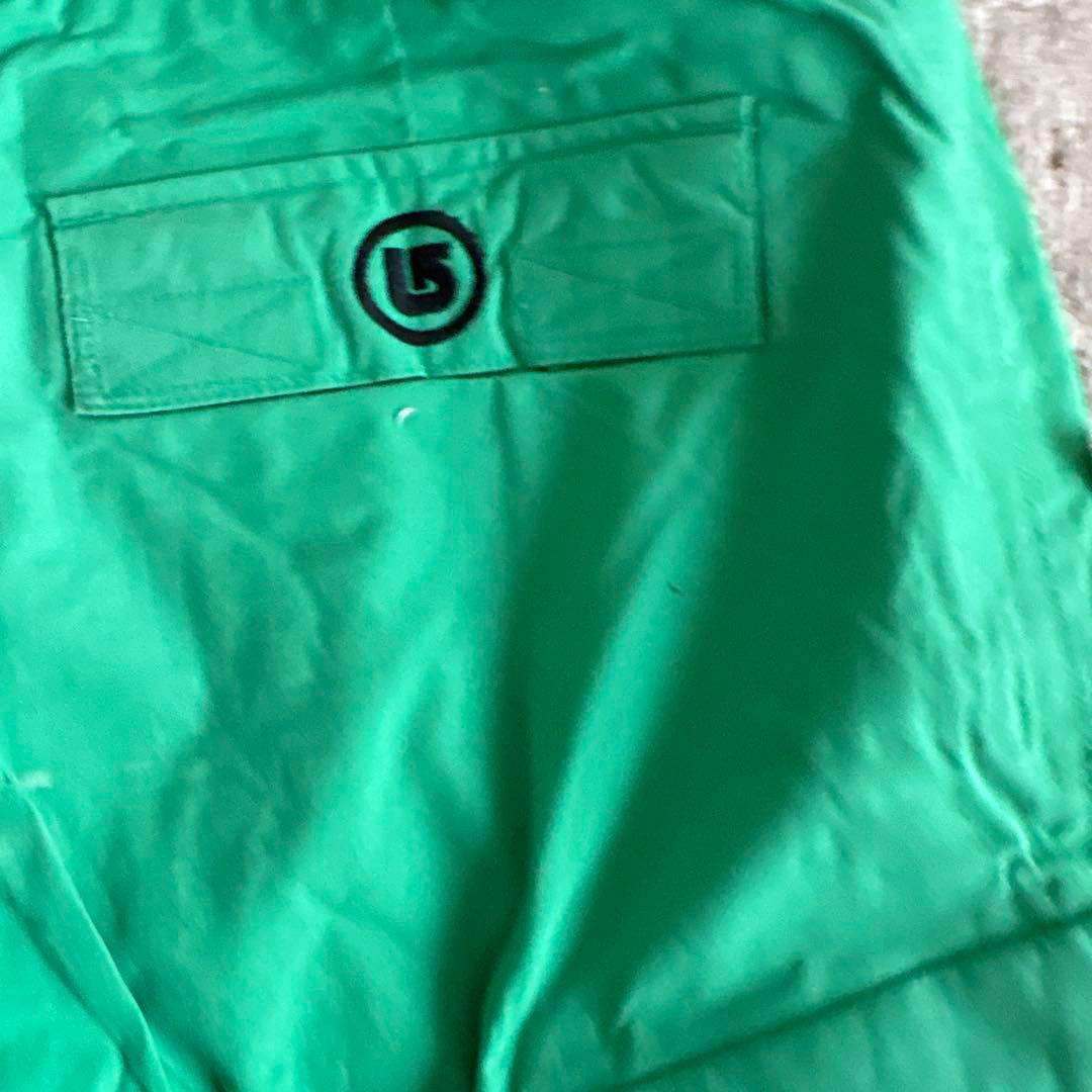 BURTON スノーボードウェア（ホワイト/ベージュ/グリーン）上下セット