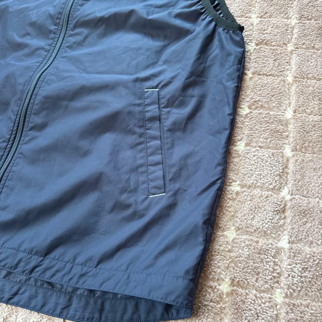 00s ナイキNIKE　ナイロンベスト　古着　ランニング　パッカブル