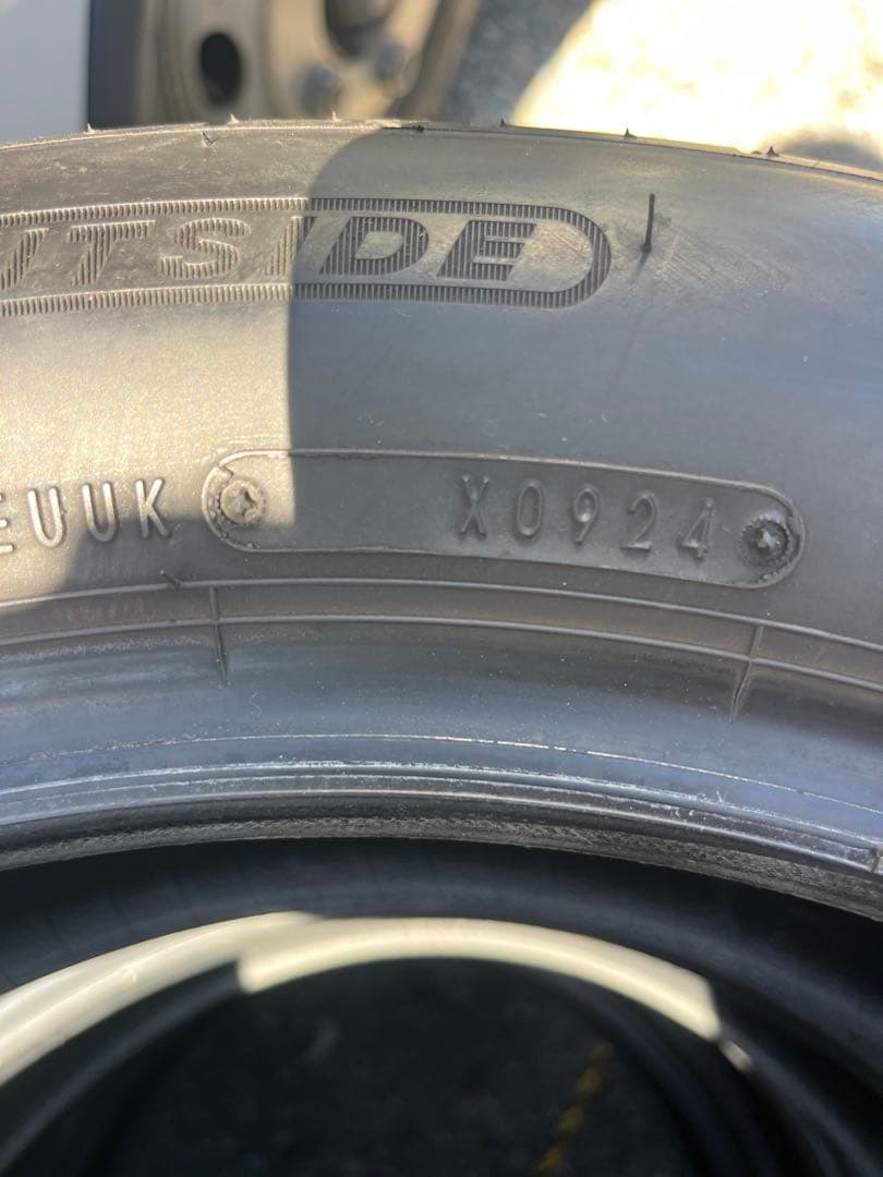 美品2024年製DUNLOP ENASAVE　195/60R17