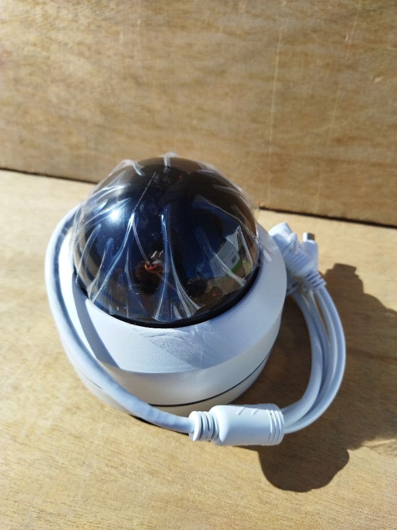 NETWORK HD PTZ CAMERA　ワイヤレス　防犯カメラ　未使用品