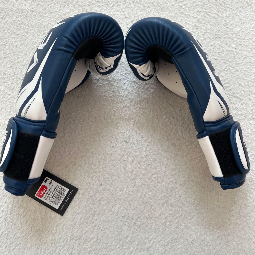 未使用 訳あり Venum ボクシンググローブ 14オンス ベノム ネイビー