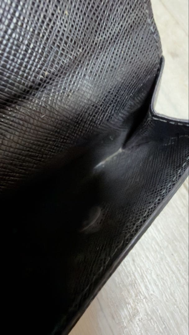 ジ*ウ様 PRADA プラダ 三つ折り財布