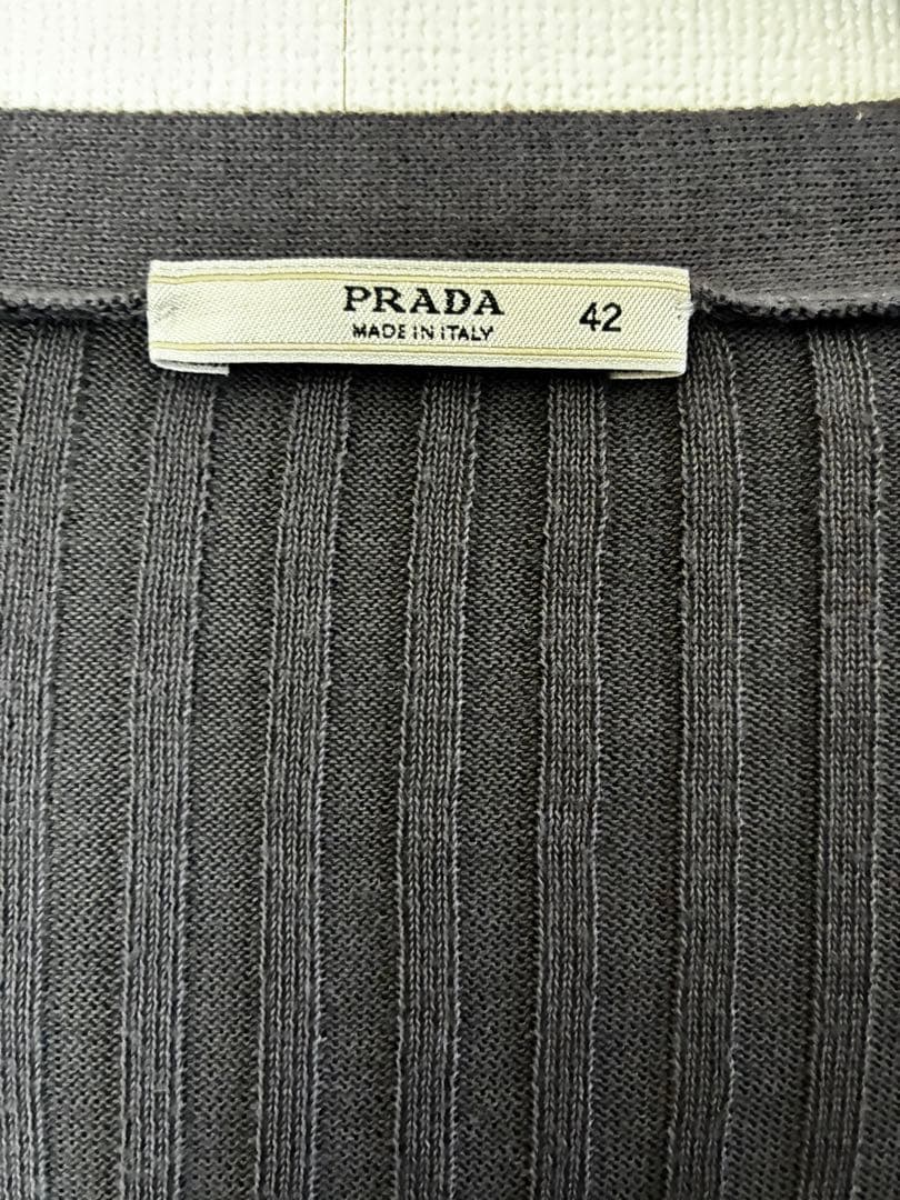 PRADA グレーリブ編み カーディガン 42