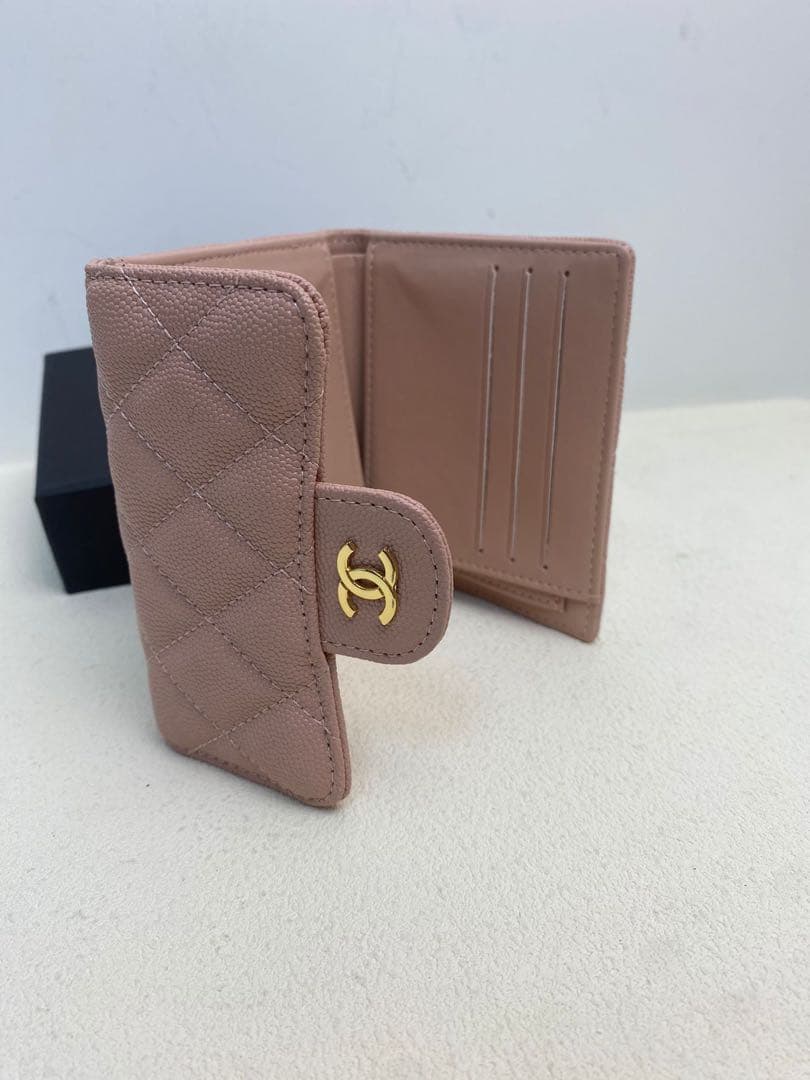 CHANEL キルティング 三つ折り財布 ピンク