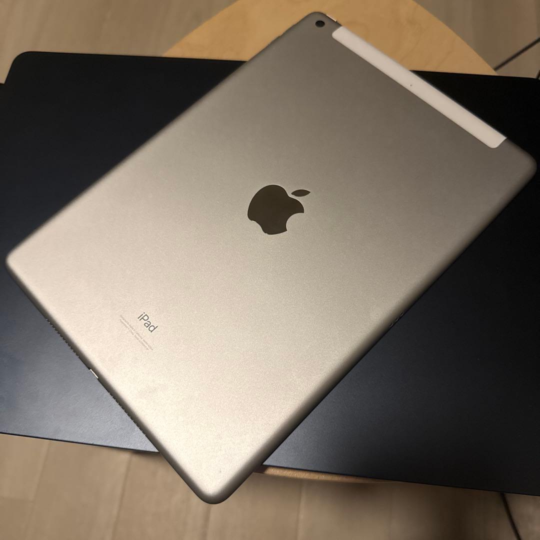 Apple iPad (第9世代) シルバー 本体