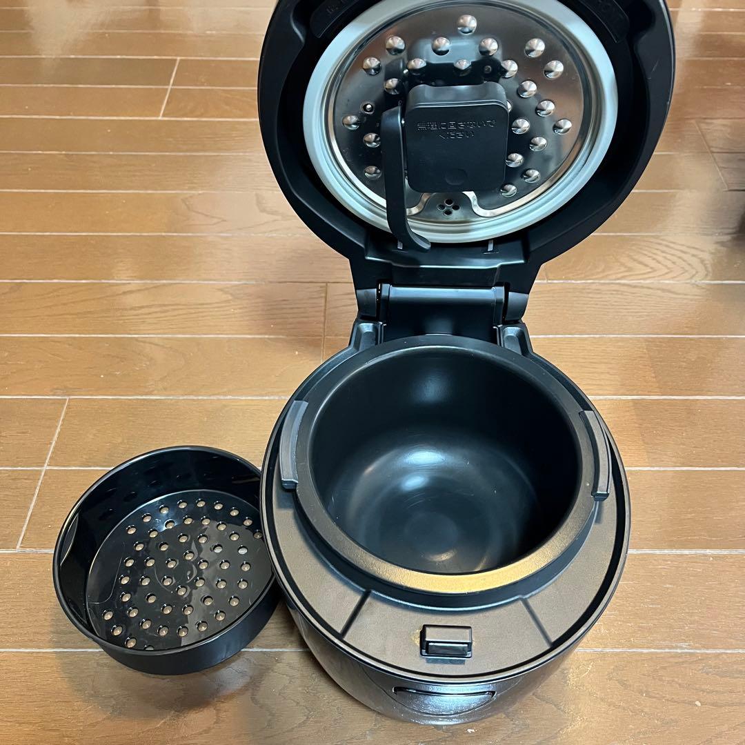 SHARP ヘルシオホットクック 自動調理鍋　KN-HW10G-B（ブラック）