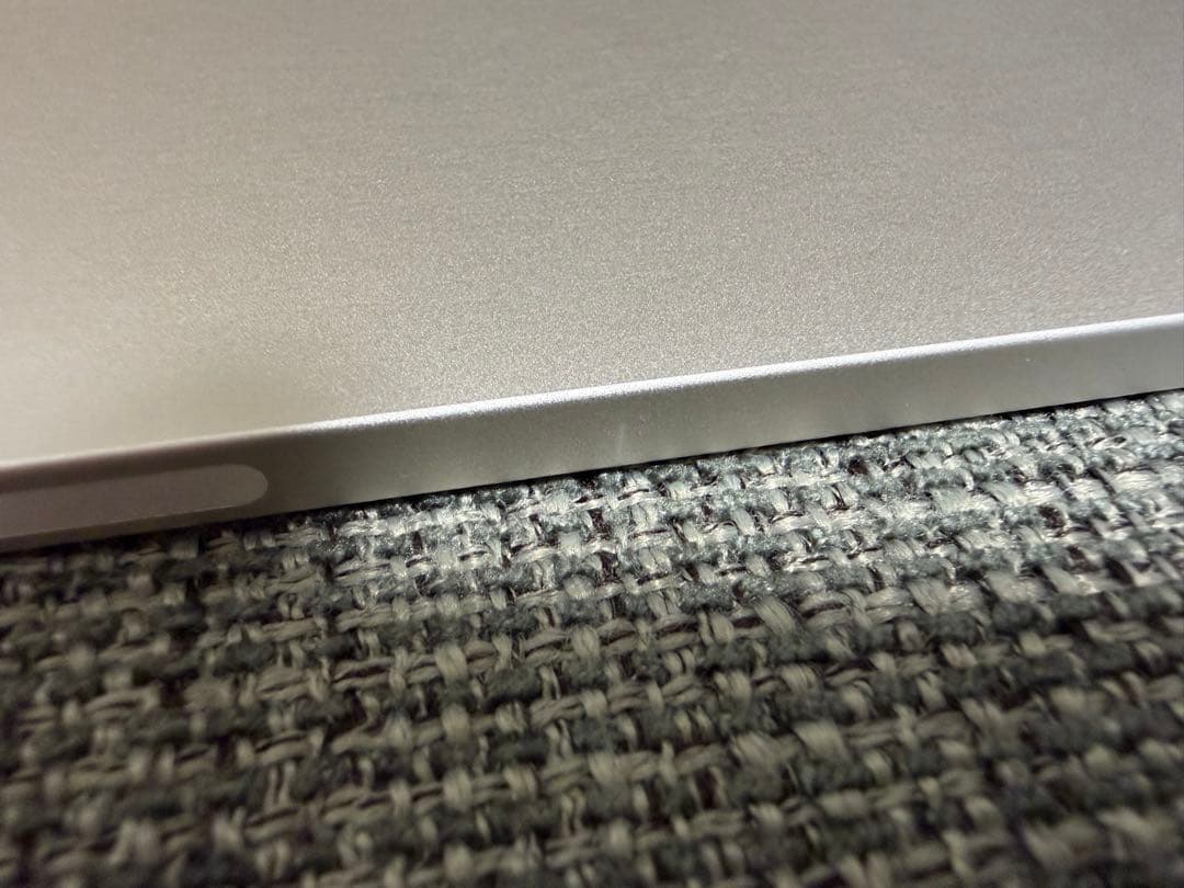 13インチ iPad Air M2 128GB スターライト Wi-Fiモデル