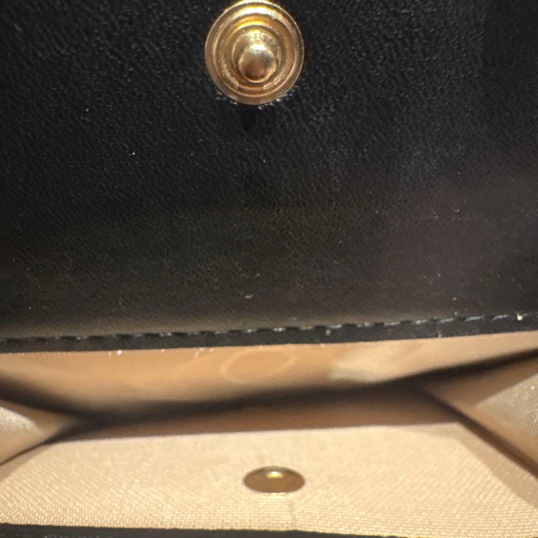 り*す様 MIU MIU ブラック 二つ折り財布 極美品