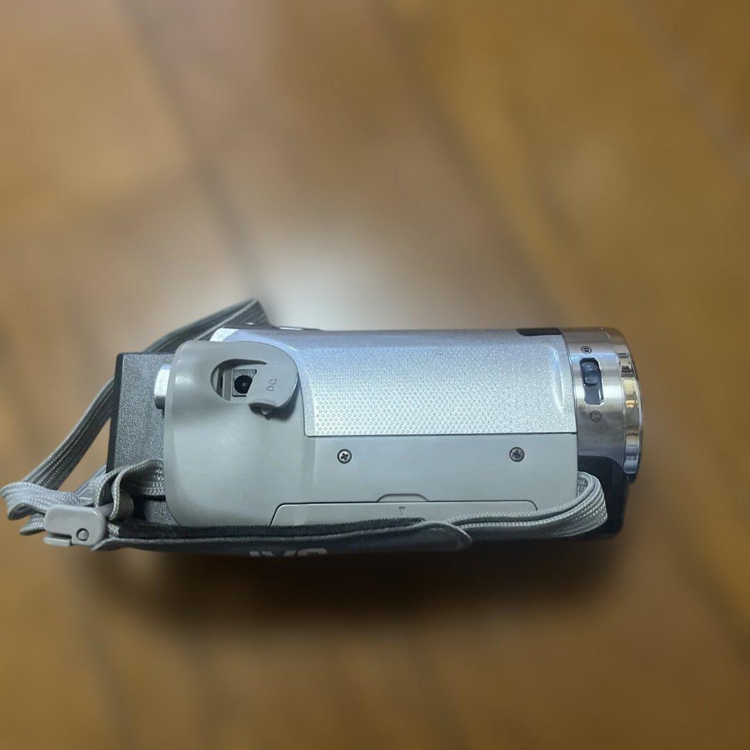 JVC フルHD ビデオカメラ　GZ-HM155-S