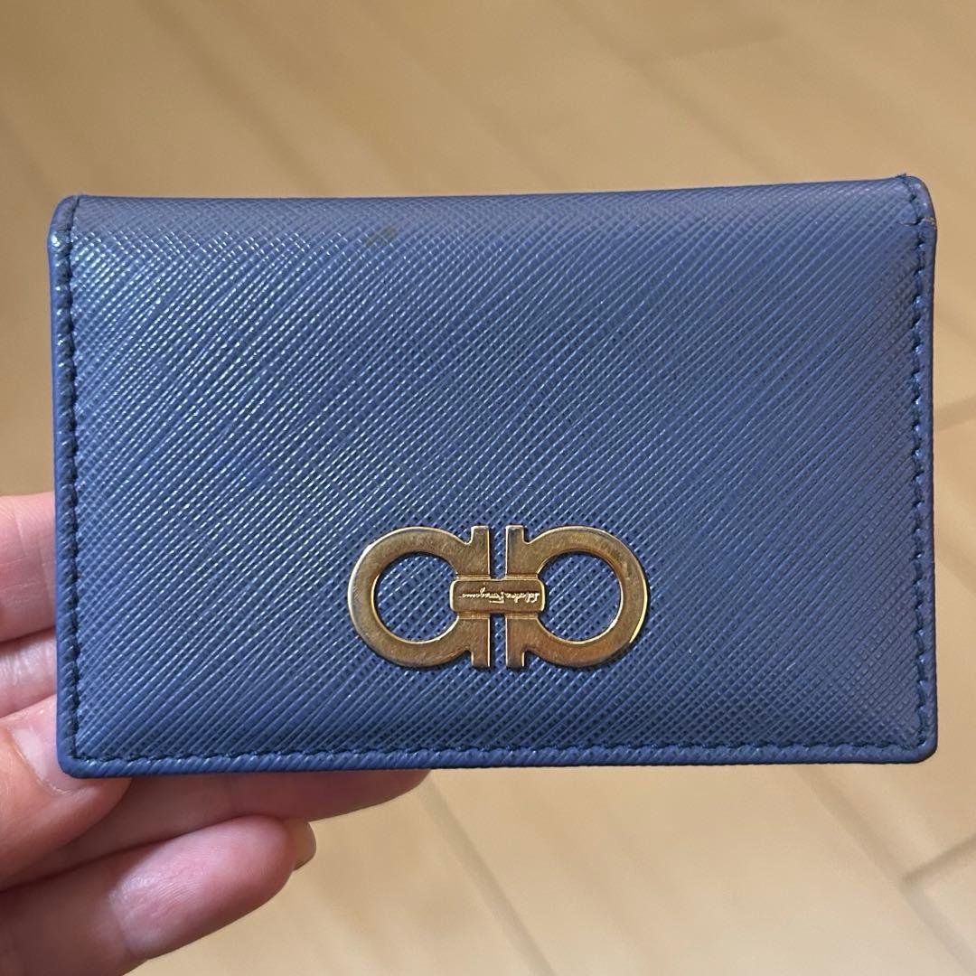Salvatore Ferragamo 名刺入れ カードケース パスケース