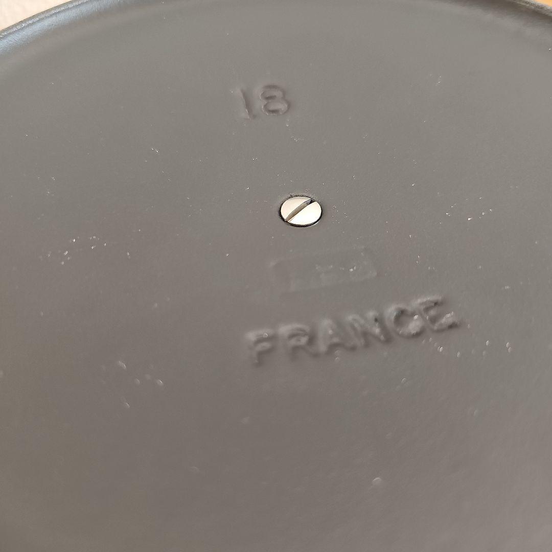 LE CREUSET　ココットロンド　両手鍋　18cm