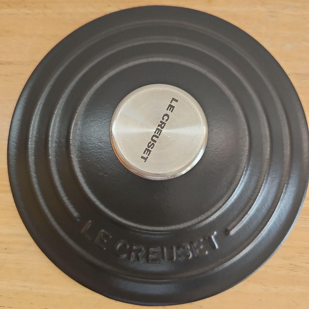 LE CREUSET　ココットロンド　両手鍋　18cm