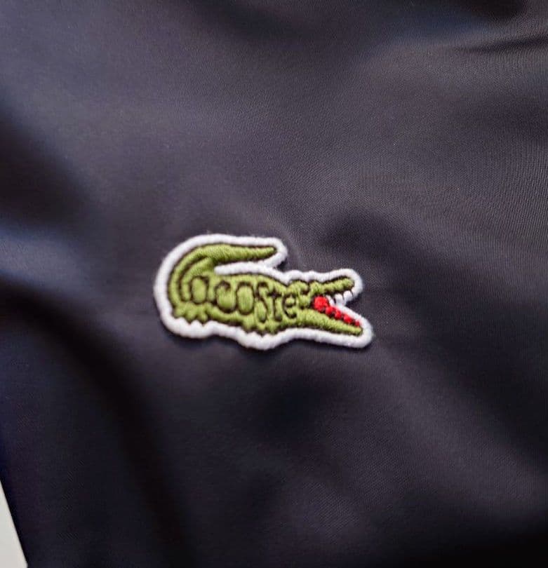 3連休特価 新品LACOSTEサテンジャケット ビームス別注 Sサイズ