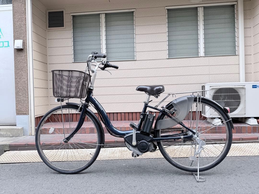 大阪府　ヤマハ　電動アシスト自転車 ネイビー 前カゴ付き