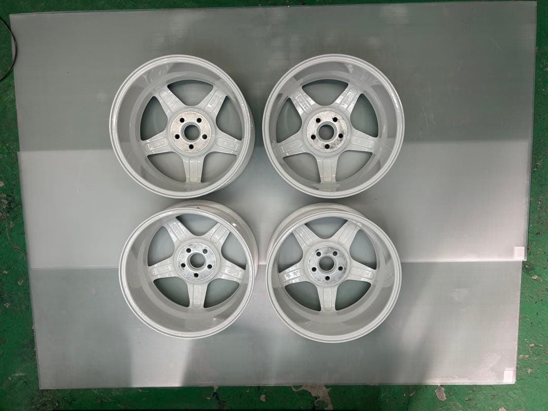 ①送料込み！16インチ アルミホイール pcd100 プリウス 86 BRZ