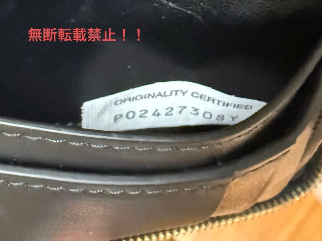 ボッテガヴェネタ　カセット　ジップアラウンドウォレット 二つ折り財布　レザー