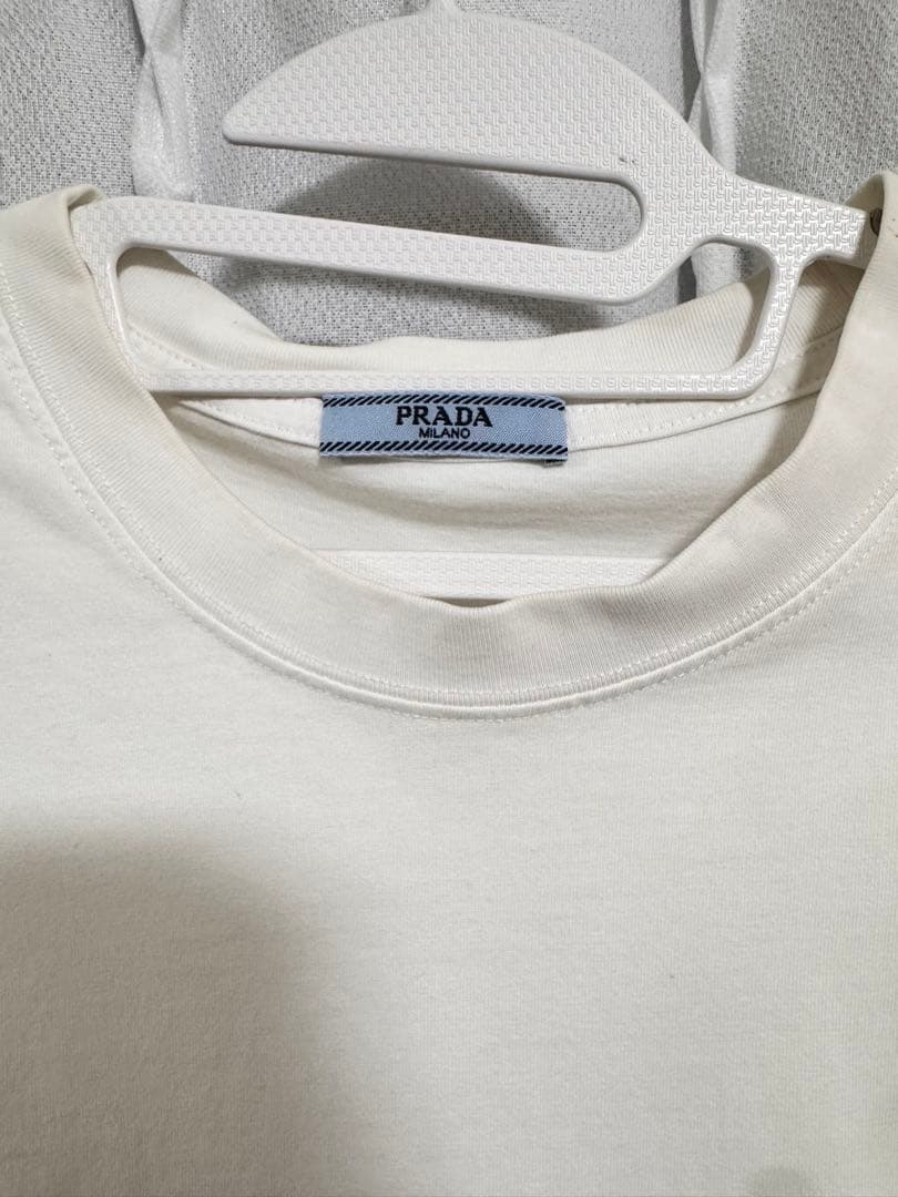 【定番・人気】PRADA プラダ トライアングルロゴ Tシャツ [M] ホワイト
