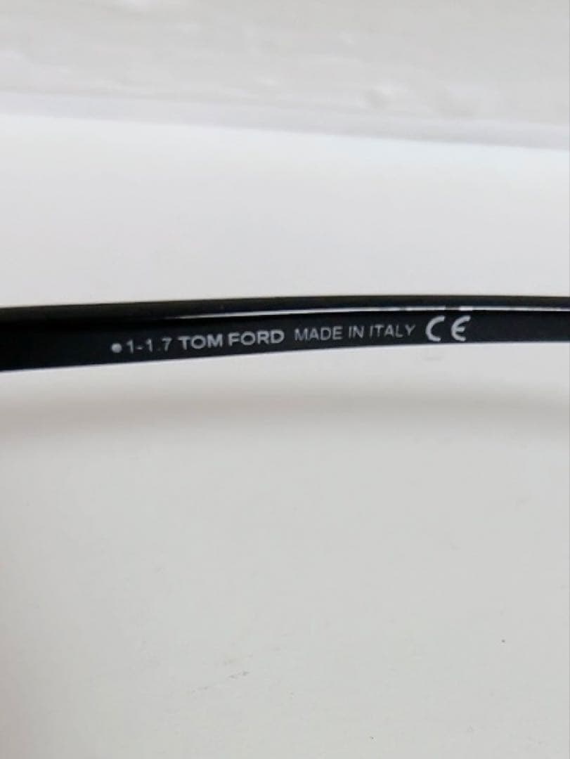 トムフォード　TOM FORD サングラス　TF248 51□20 145