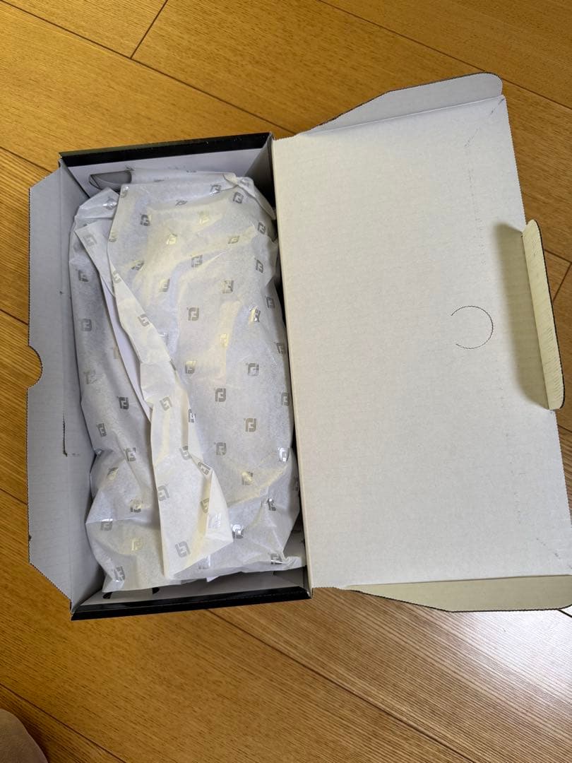 新品‼️フットジョイ　女性用ゴルフシューズ 23.5cm BOA ホワイト