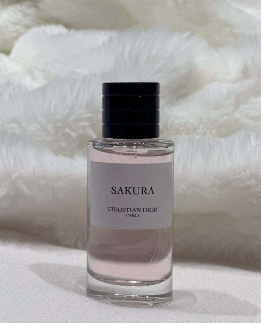 CHEISTIAN DIOR PARIS SAKURA 香水 50ml