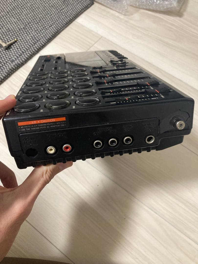 TASCAM PORTA 05 MINISTUDIO カセットACアダプター付き