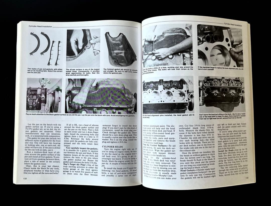 ビンテージ洋書　メンテナンスブック　スモールブロック LAモパーエンジン　ダッジ