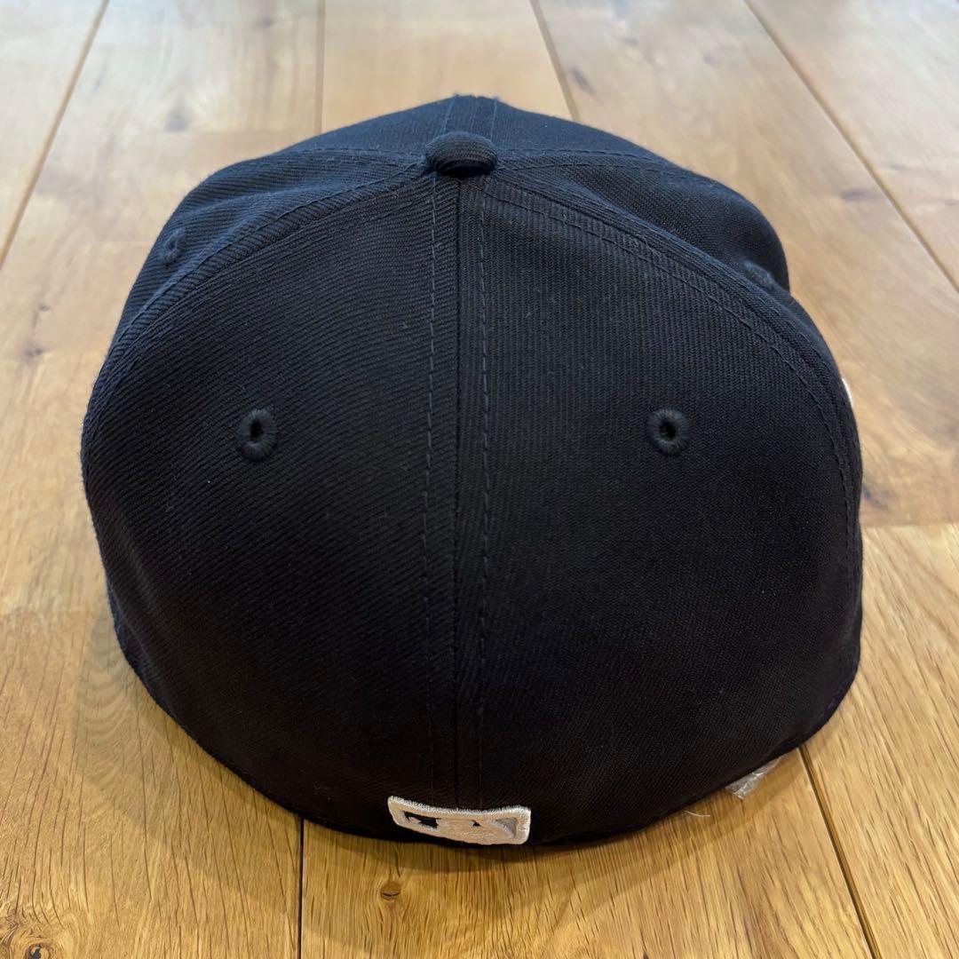 【タグ付】Supreme MLB Teams Box Logo New Era