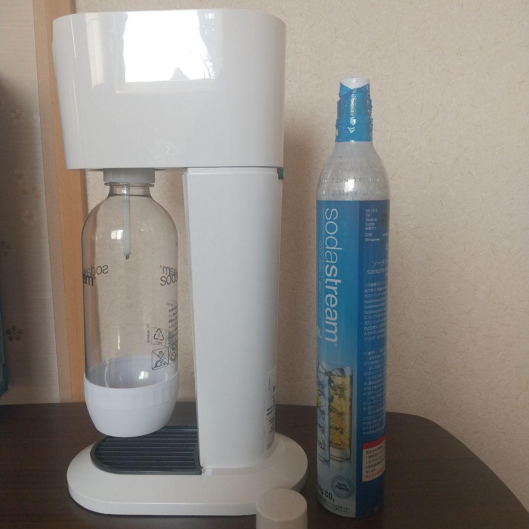 【新品未使用】SodaStream GENESIS v2 替えガスシリンダー付き