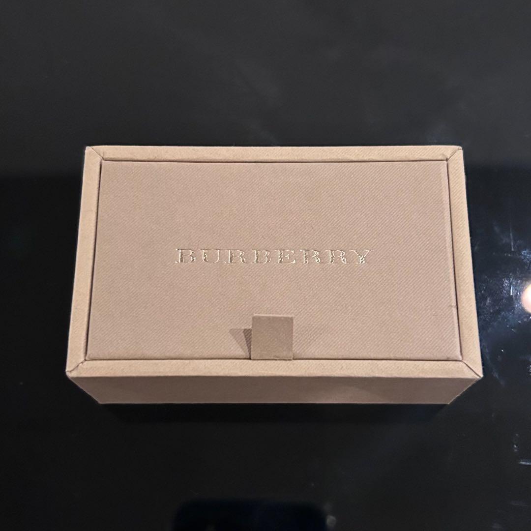Burberryカフス