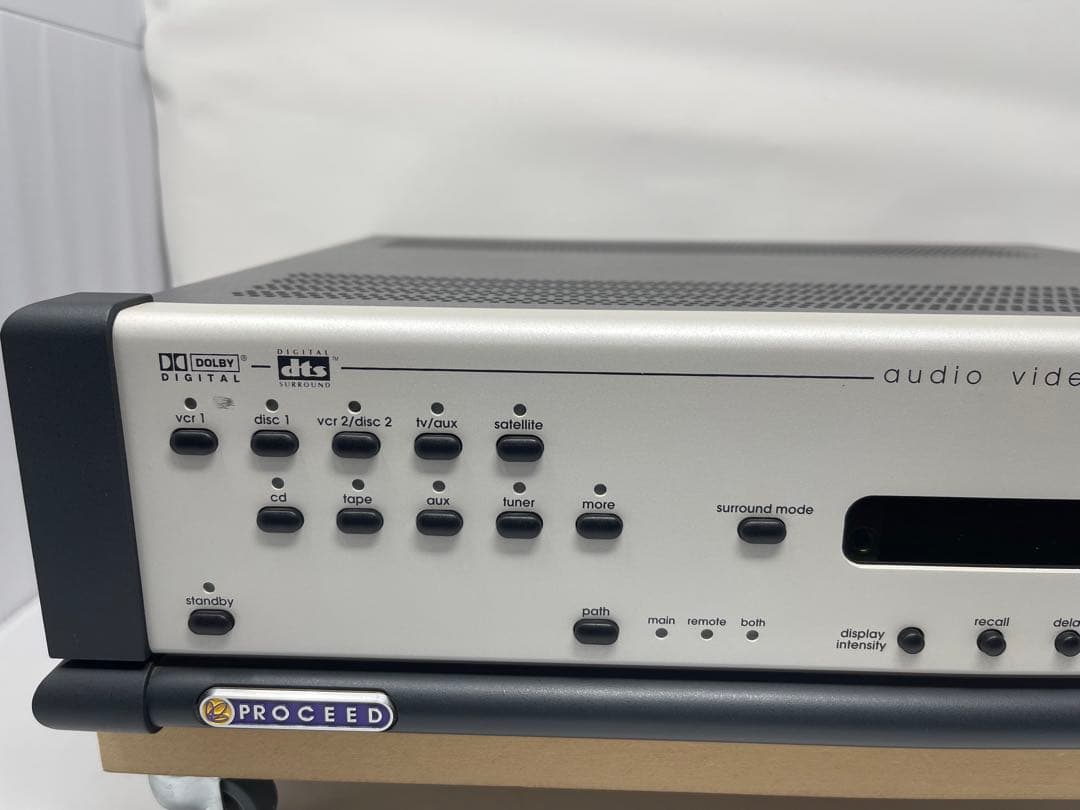 Madrigal Proceed AVP プリアンプ②【正規輸入品・100V】