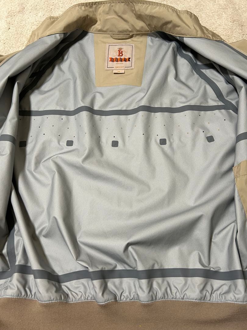 BARACUTA G9 38 ベージュ　美品