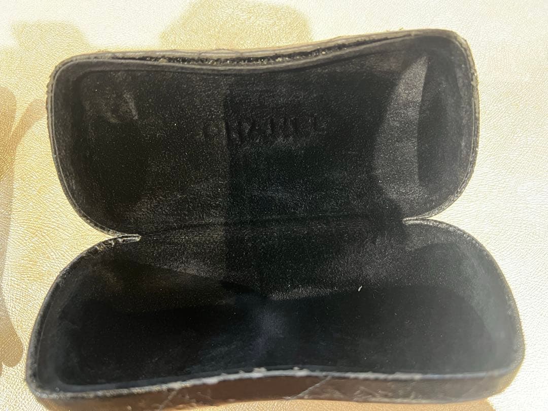 【CHANEL】バイカラーサングラス　傷あり ※説明文必読
