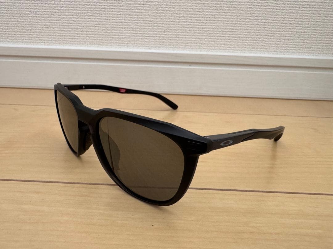 オークリー　サーソー　サングラス