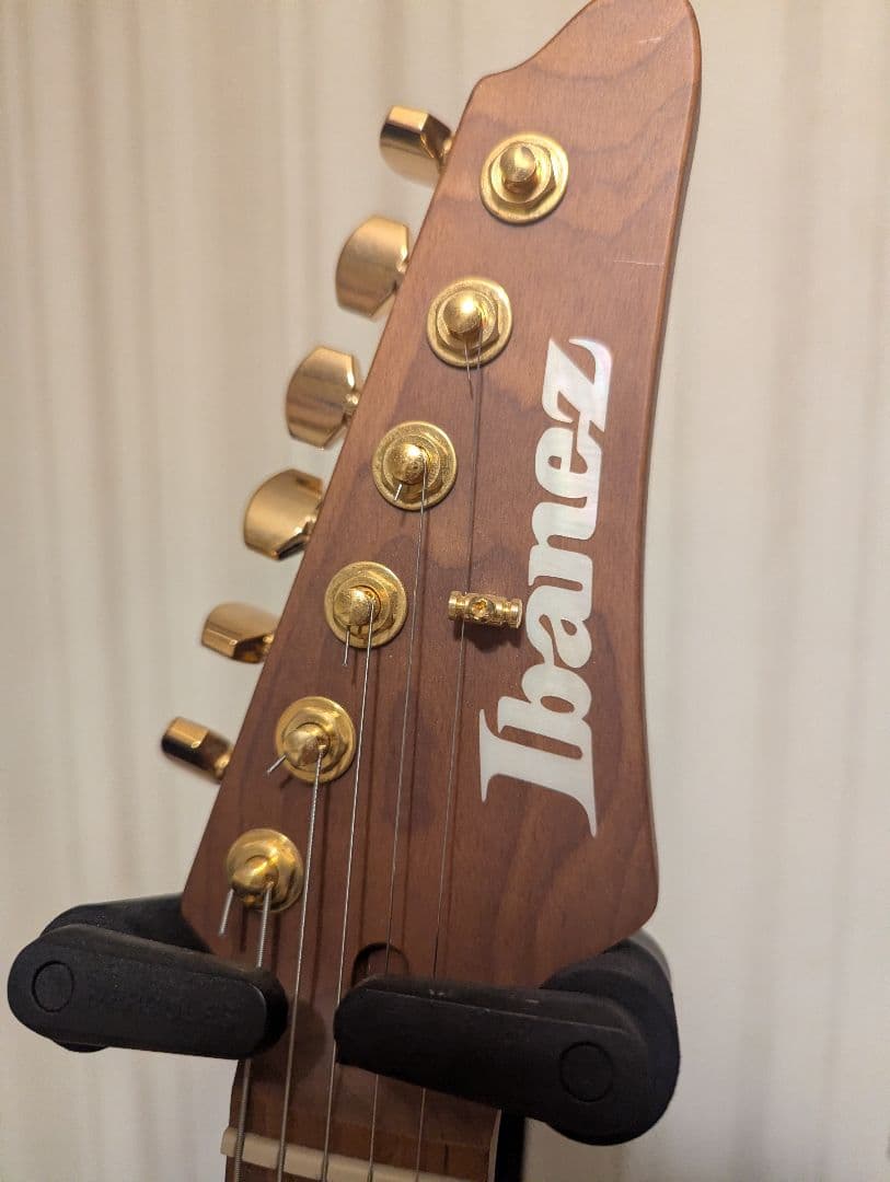 ギター Ibanez thbb10