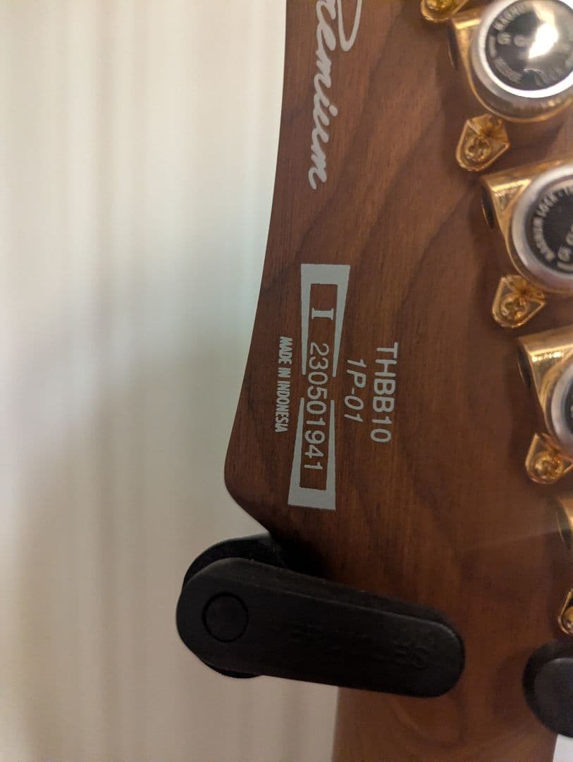 ギター Ibanez thbb10