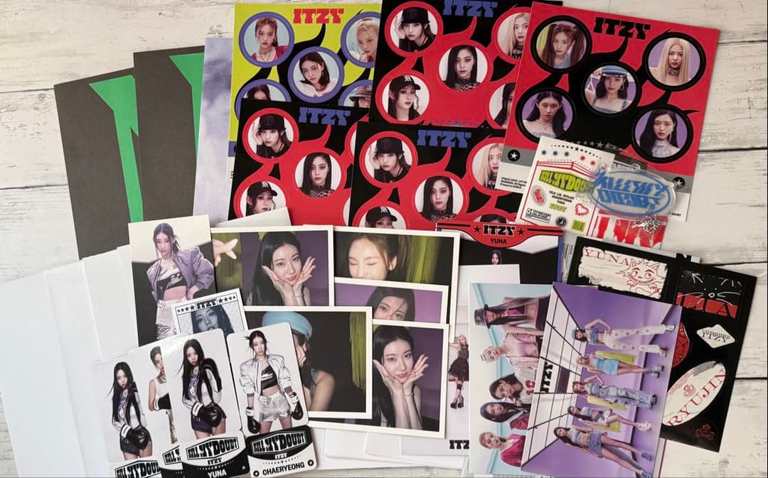 ITZY グッズ トレカ アルバム まとめ売り