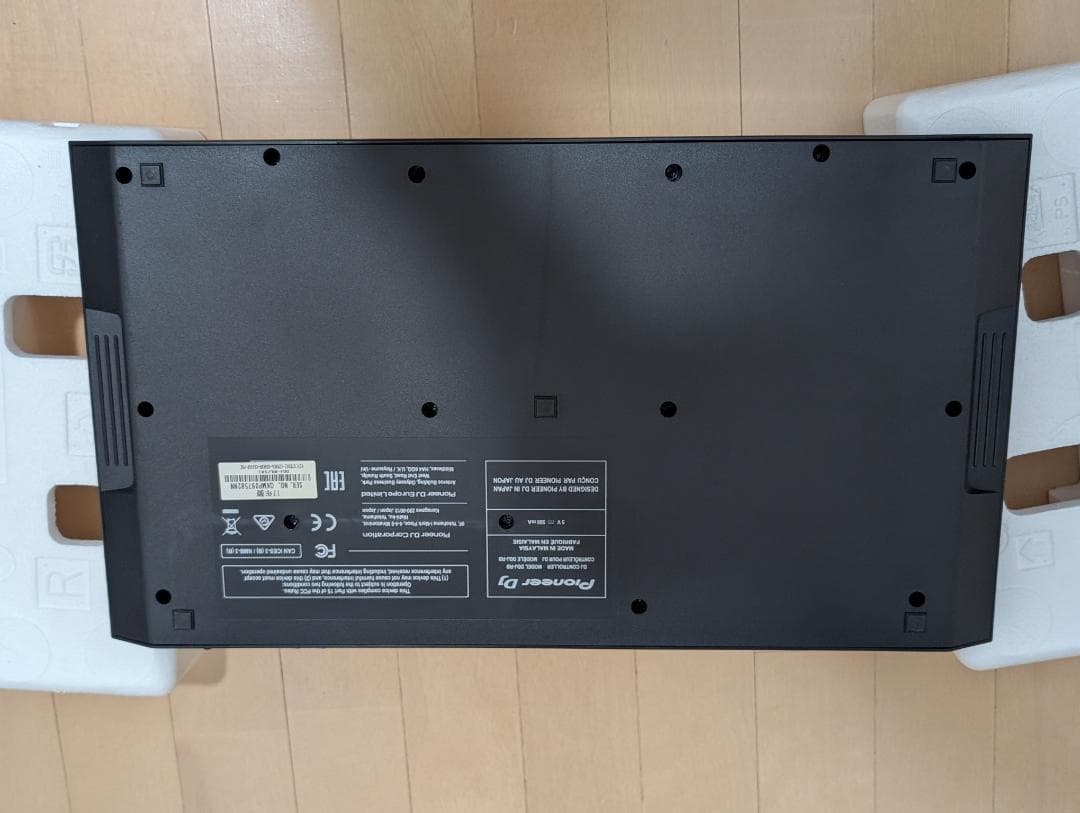 Pioneer DJ DDJ-RB DJコントローラー
