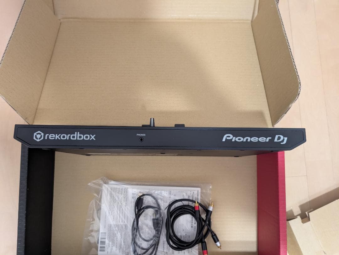Pioneer DJ DDJ-RB DJコントローラー