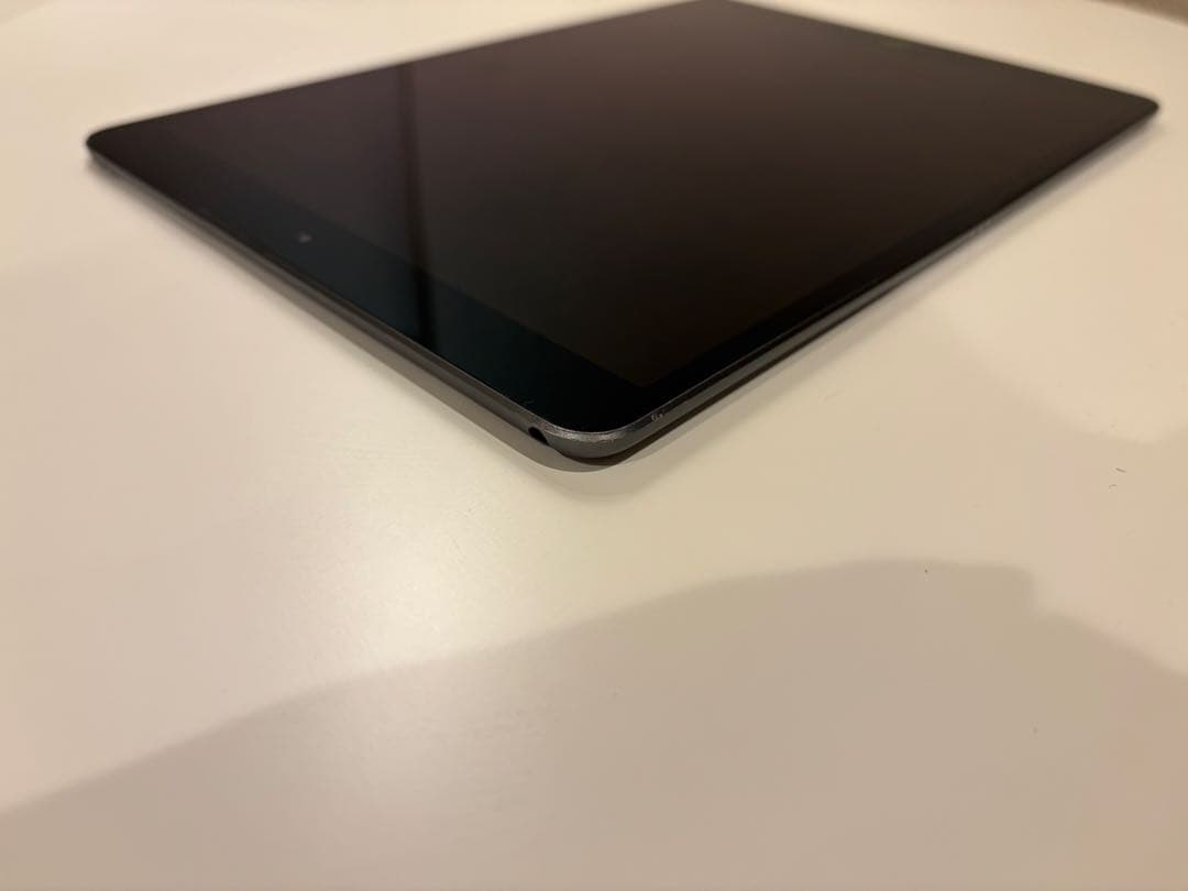 iPad Air (第3世代) 64GB Wi-Fiモデル グレー